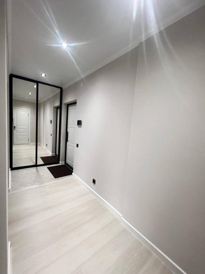 Oner Apartment Almaty Bagian luar foto